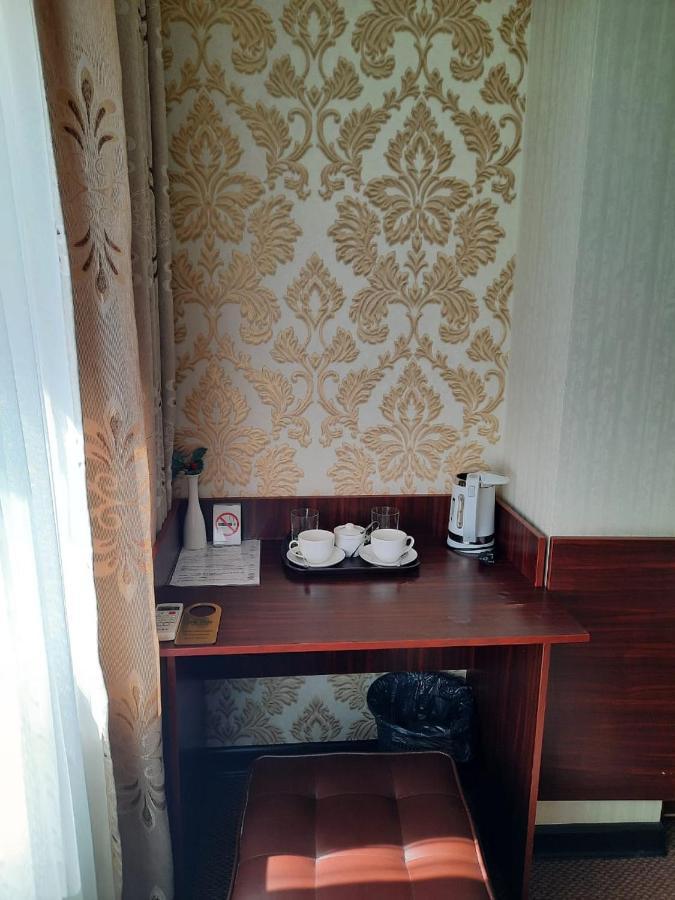 Hotel Silk Way Almaty Esterno foto