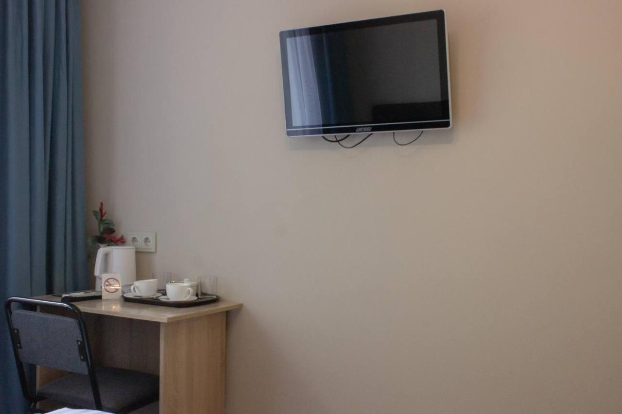 Hotel Silk Way Almaty Esterno foto